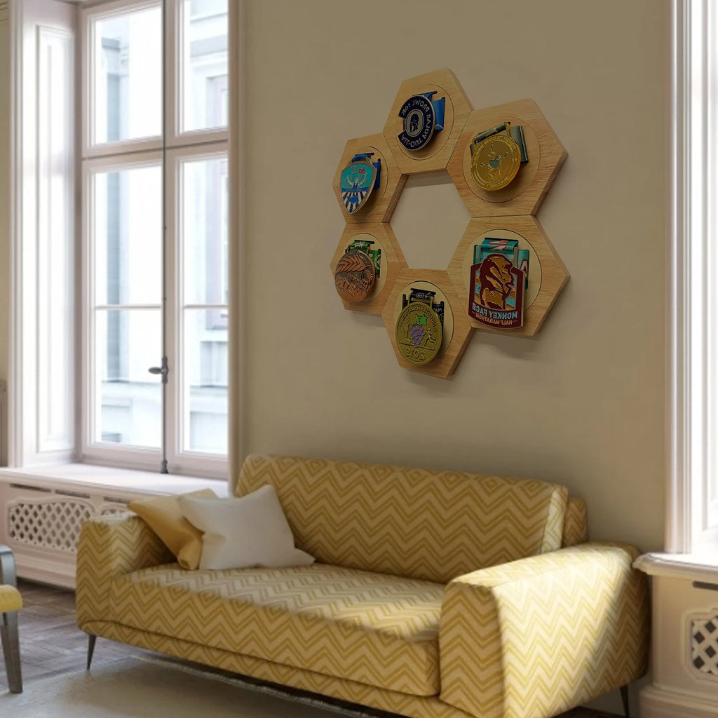 Support Mural Hexagonal pour Médailles en Bois - Medoria